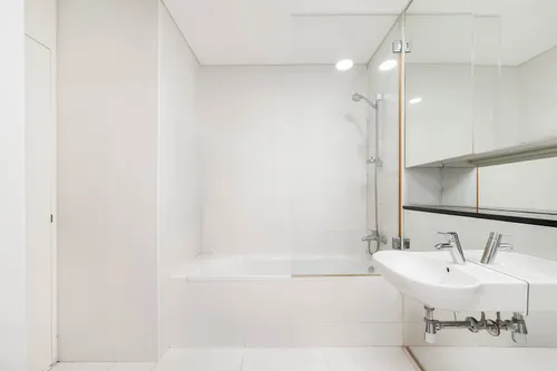 1 Bedroom Apartment in Index Tower