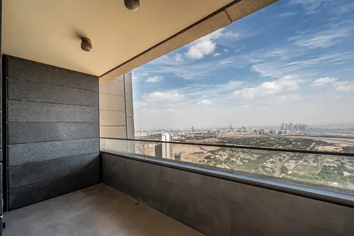 2 Bedrooms Apartment in Index Tower