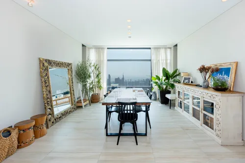 3 Bedrooms Apartment in Index Tower