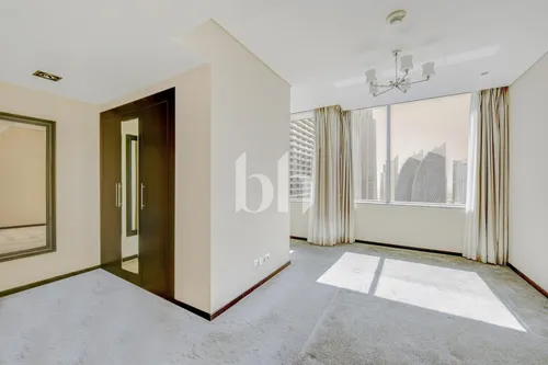 2 Bedrooms Apartment in Sky Gardens