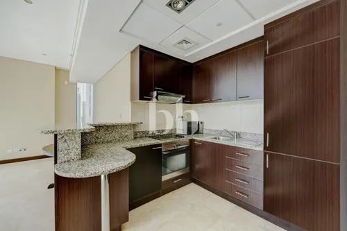 2 Bedrooms Apartment in Sky Gardens