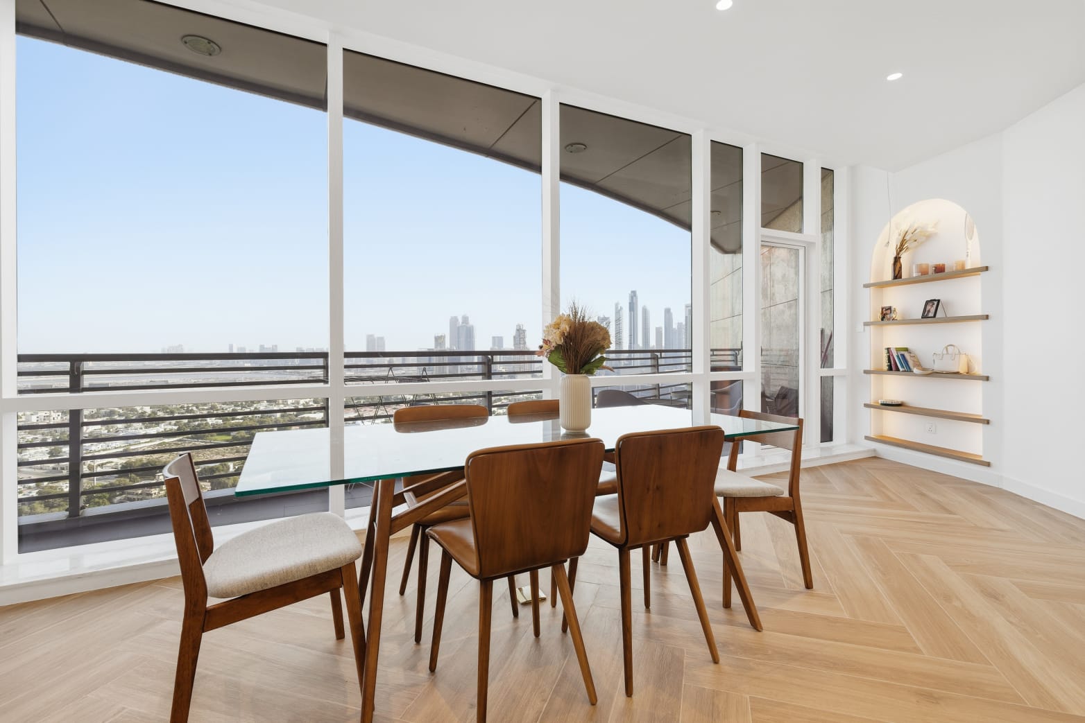 2 Bedrooms Apartment in Sky Gardens