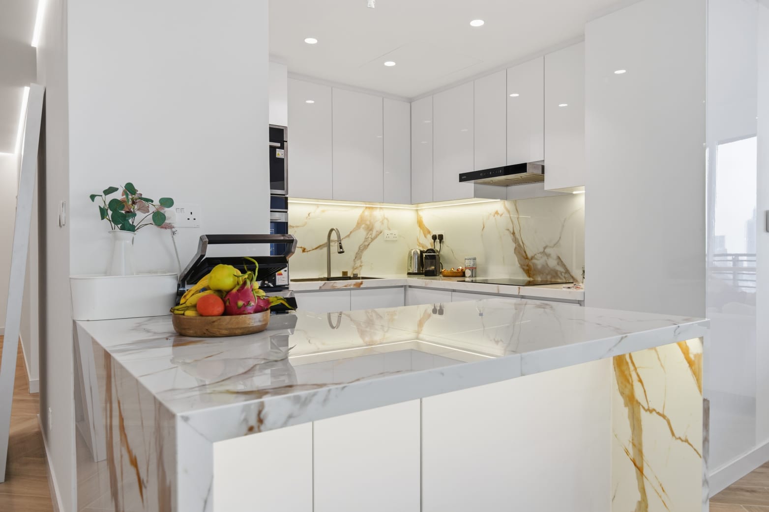 2 Bedrooms Apartment in Sky Gardens