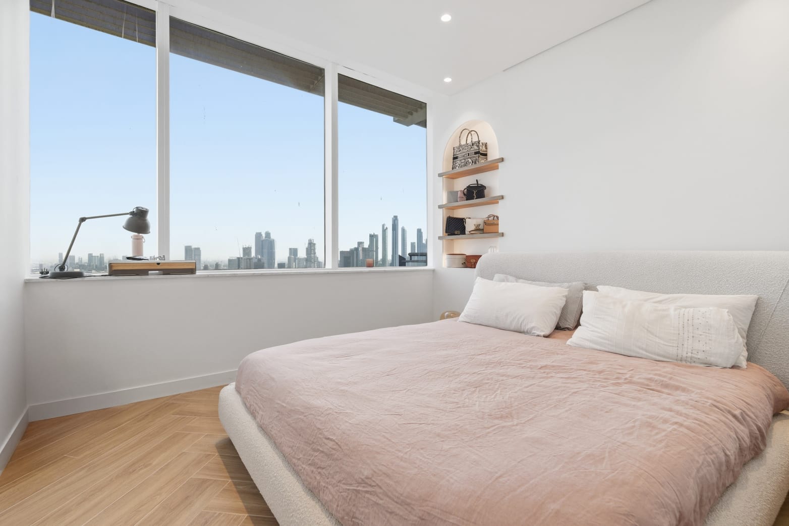 2 Bedrooms Apartment in Sky Gardens