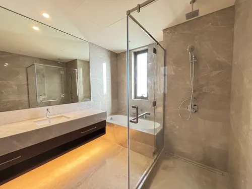 5 Bedrooms Villa in Golf Place 2