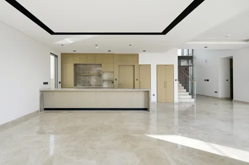 5 Bedrooms Villa in Golf Place 2