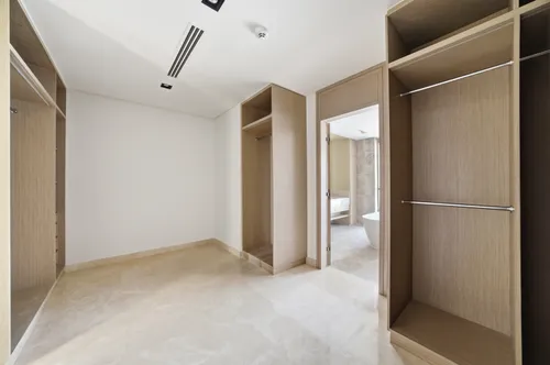 5 Bedrooms Villa in Golf Place 2