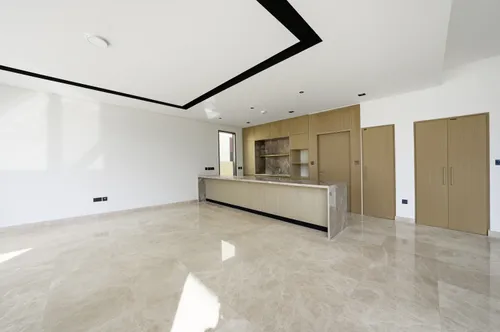 5 Bedrooms Villa in Golf Place 2