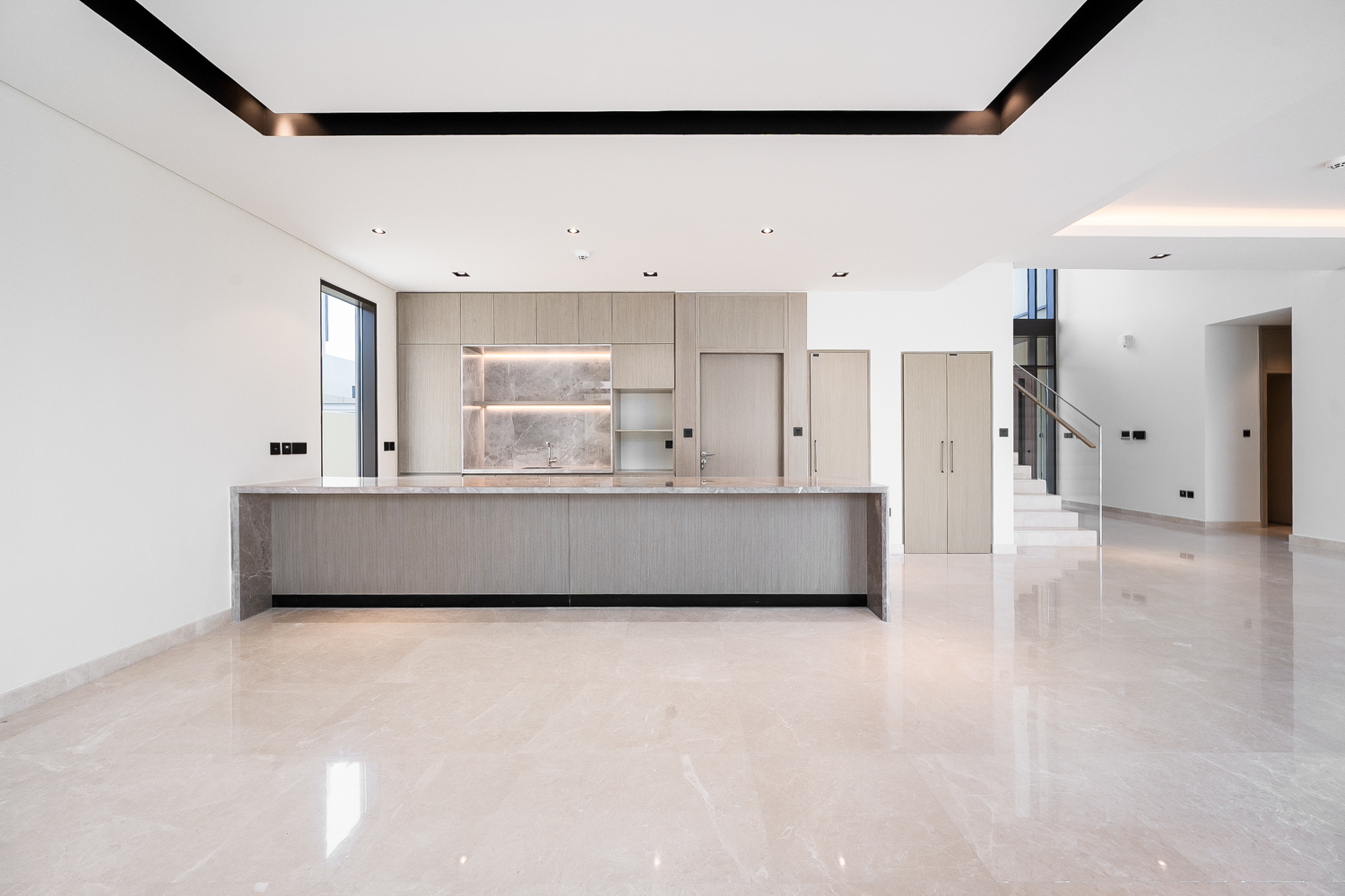 5 Bedrooms Villa in Golf Place 2