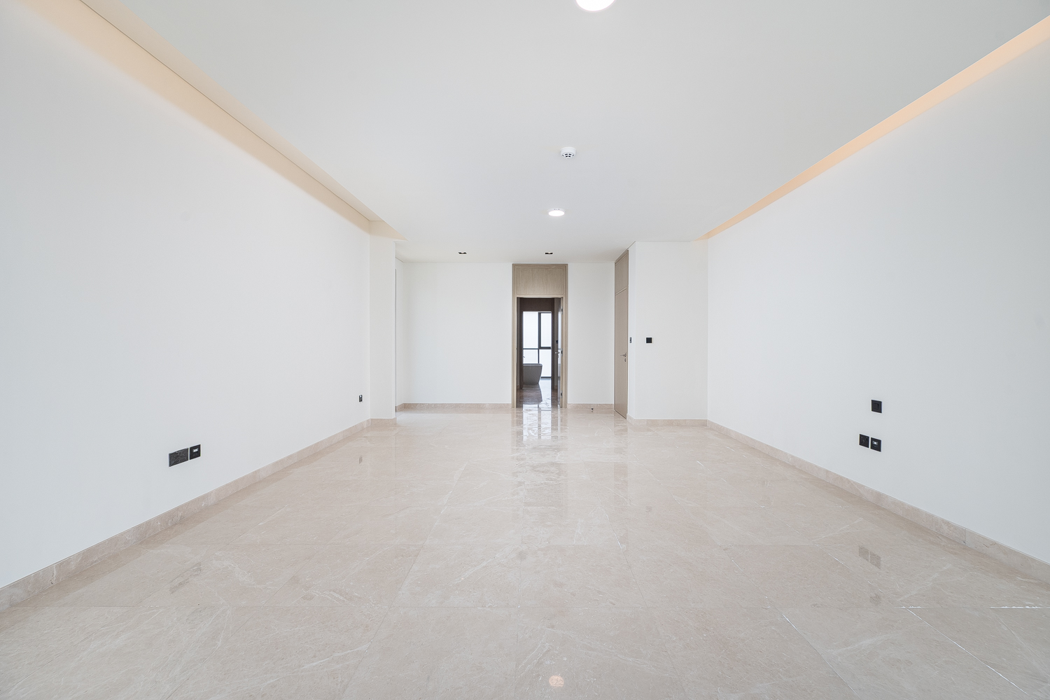 5 Bedrooms Villa in Golf Place 2