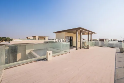 5 Bedrooms Villa in Golf Place 2