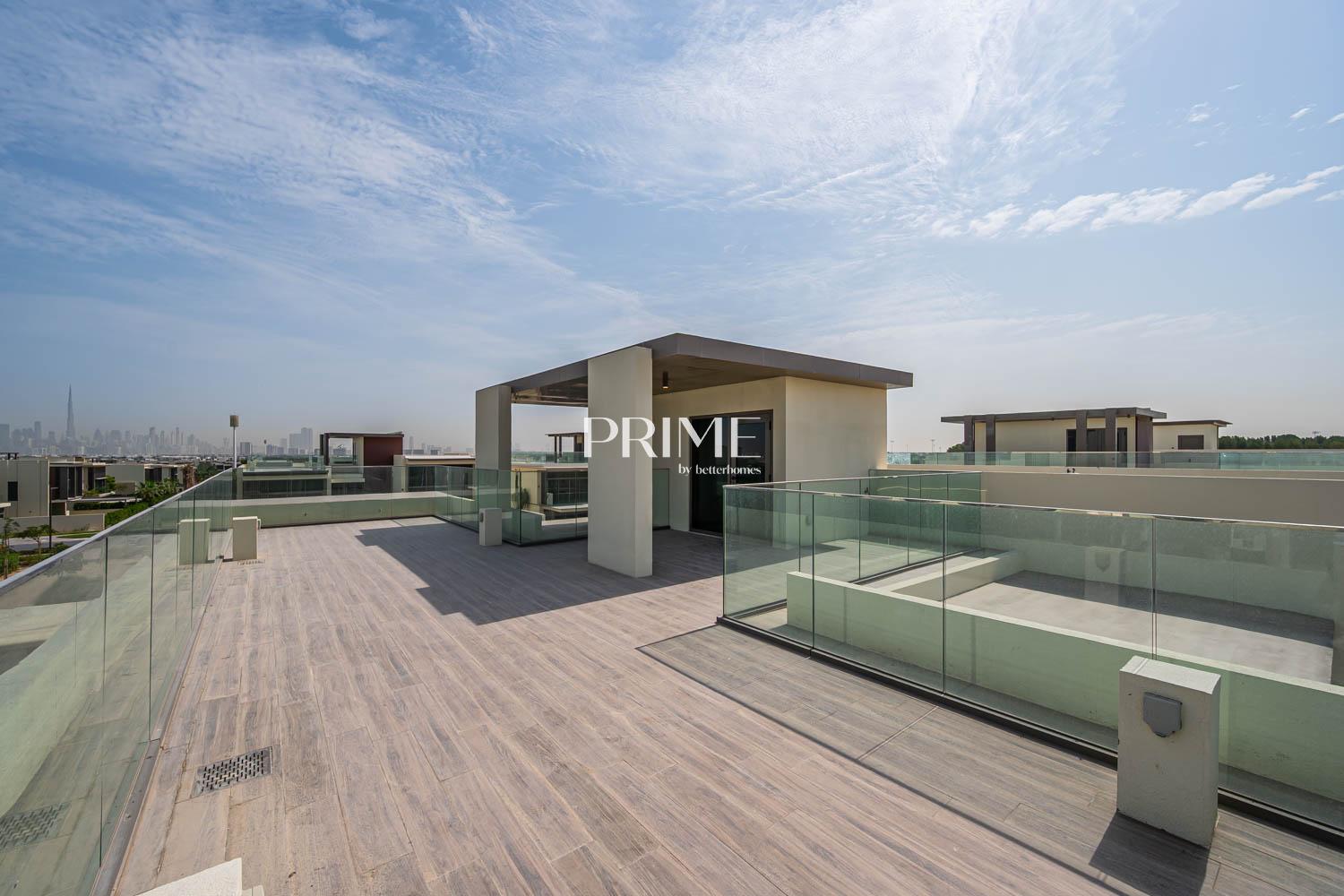 5 Bedrooms Villa in Golf Place 2
