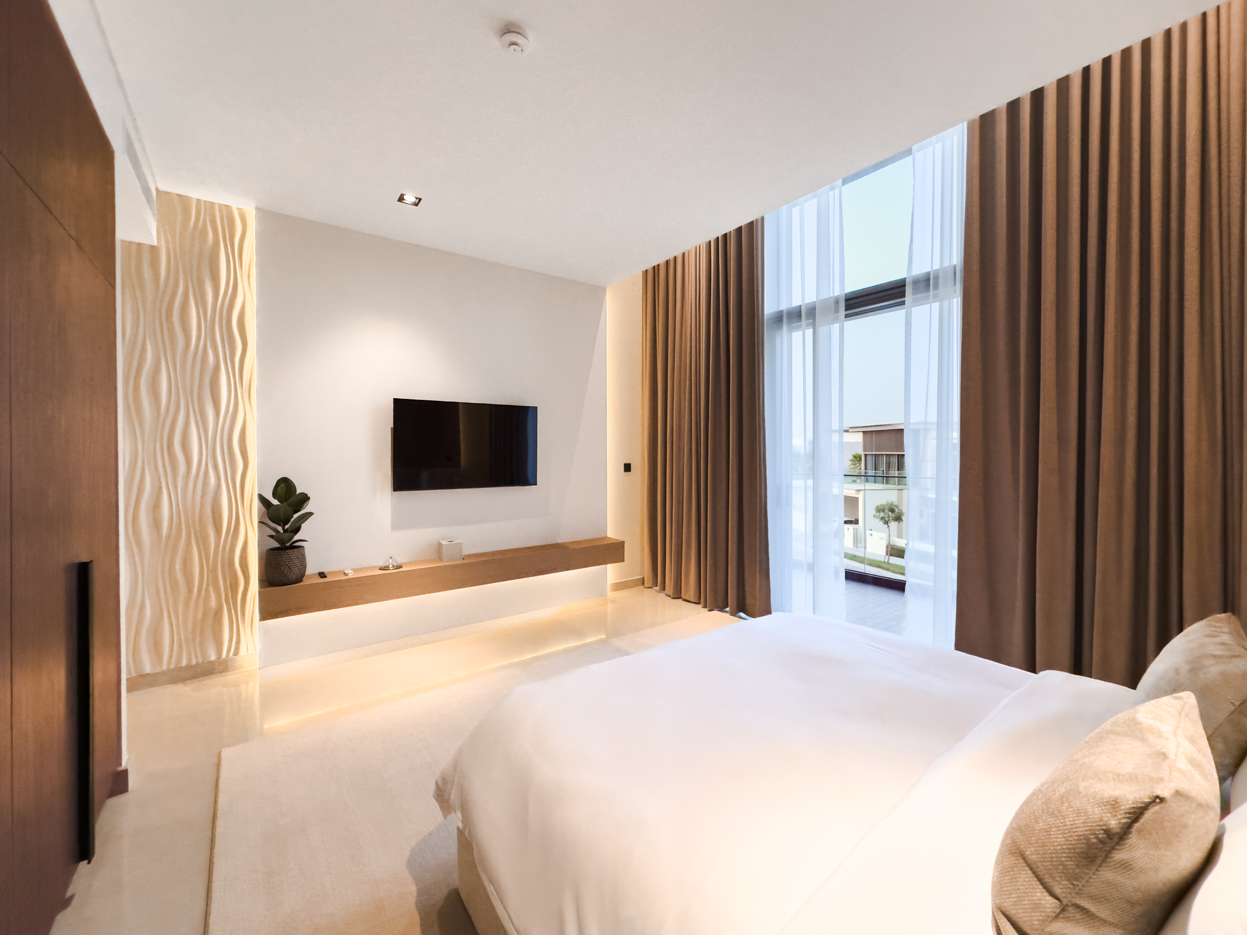 6 Bedrooms Villa in Golf Place 2