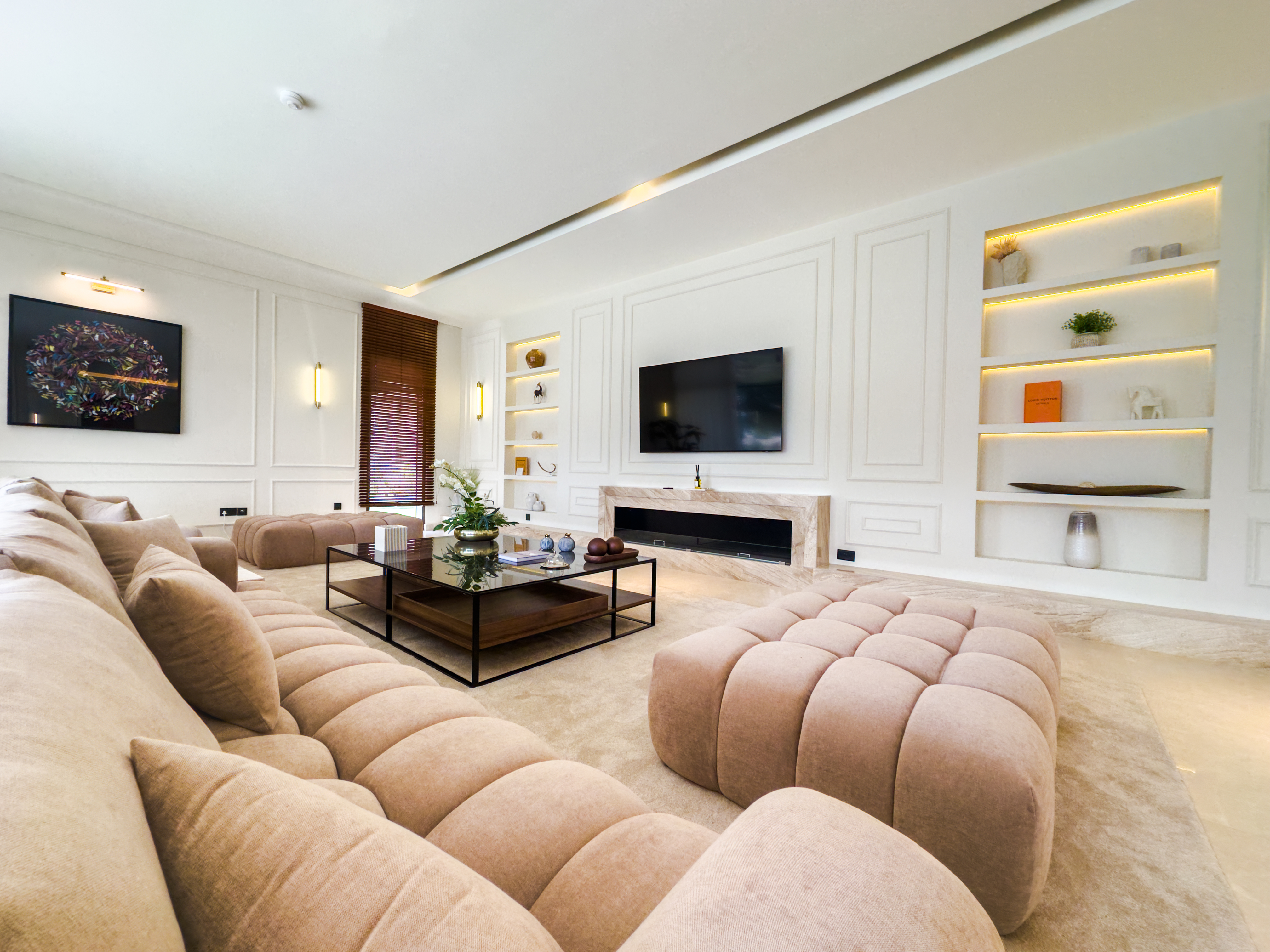 6 Bedrooms Villa in Golf Place 2