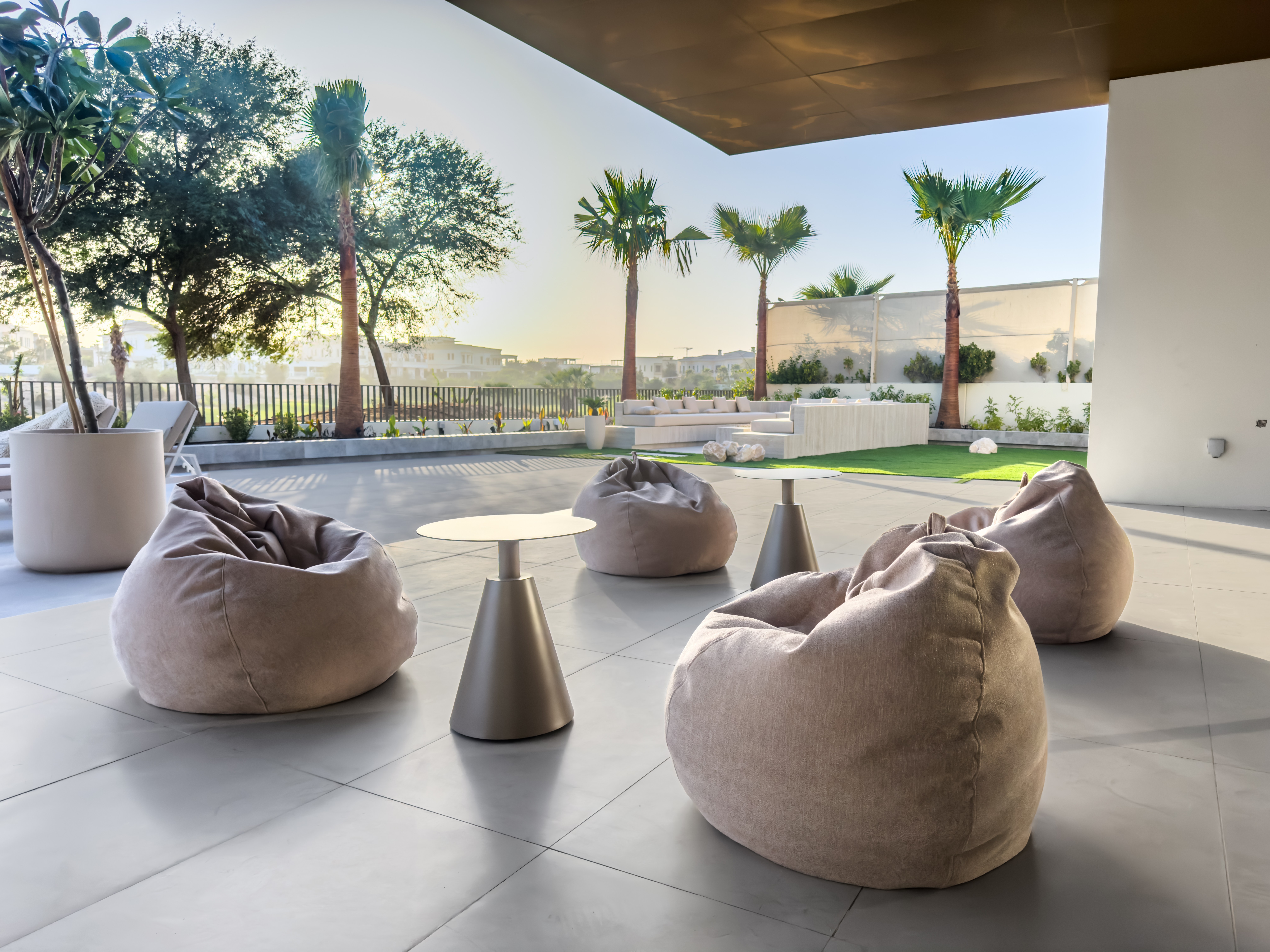 6 Bedrooms Villa in Golf Place 2