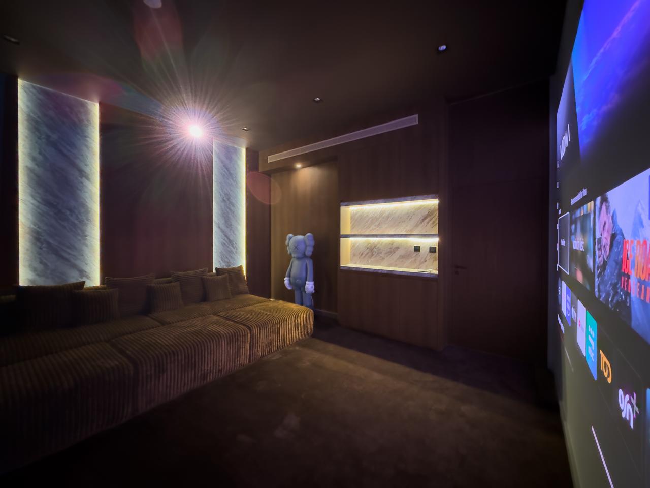 6 Bedrooms Villa in Golf Place 2