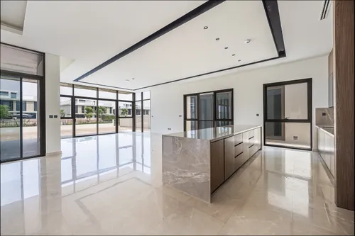 6 Bedrooms Villa in Golf Place 2