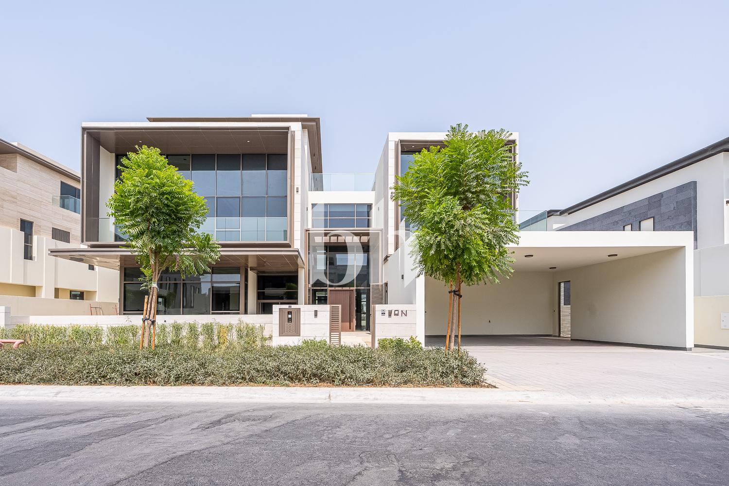 Private pool | Park Backing Luxury Landscaping