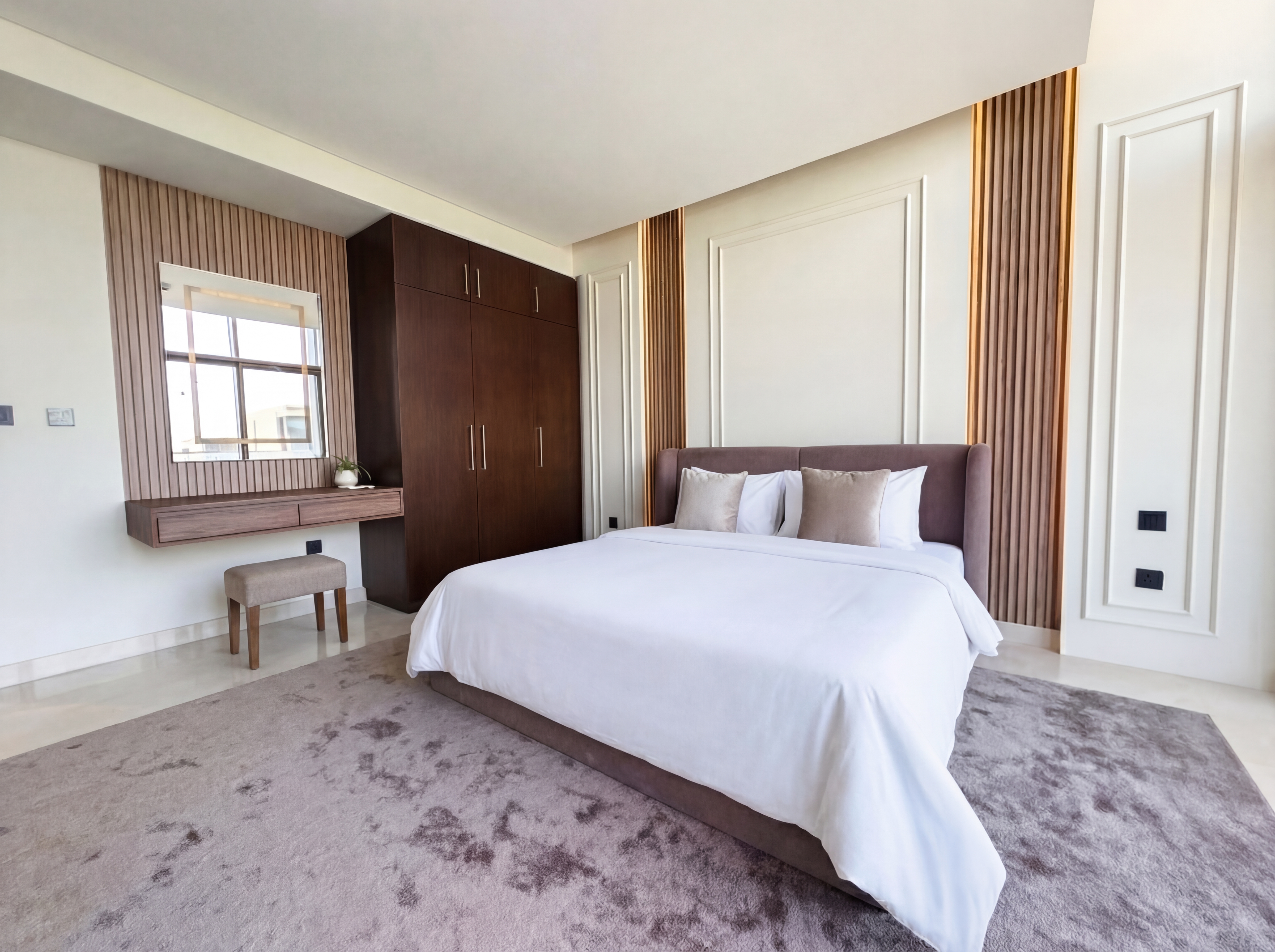 5 Bedrooms Villa in Golf Place 2