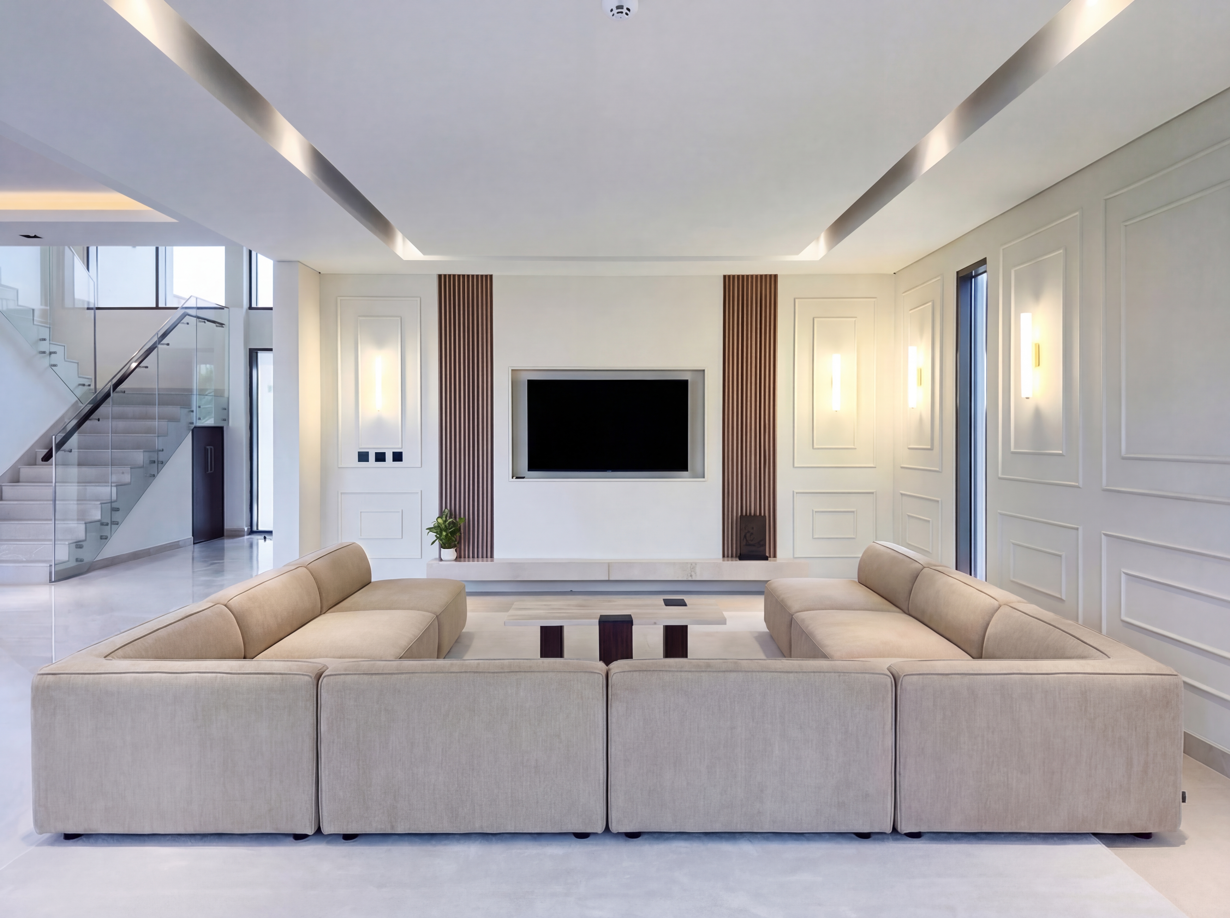 5 Bedrooms Villa in Golf Place 2