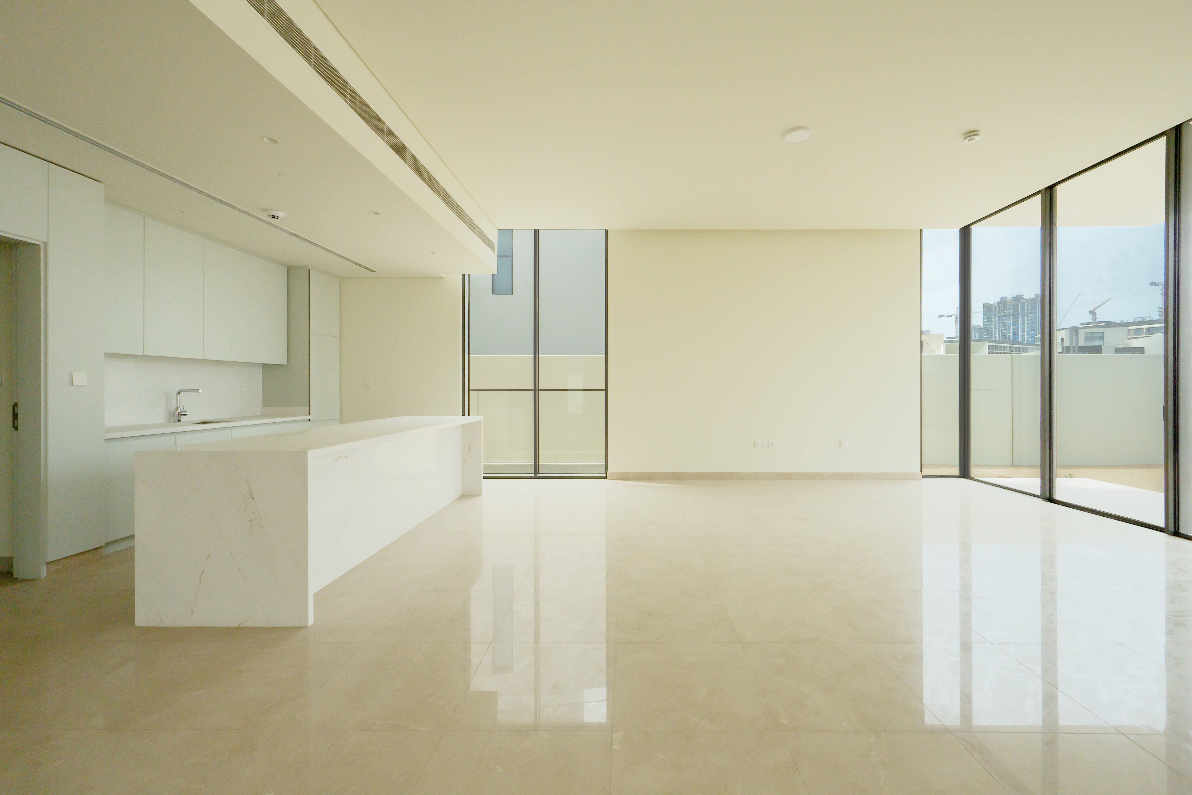 5 Bedrooms Villa in Address Hillcrest