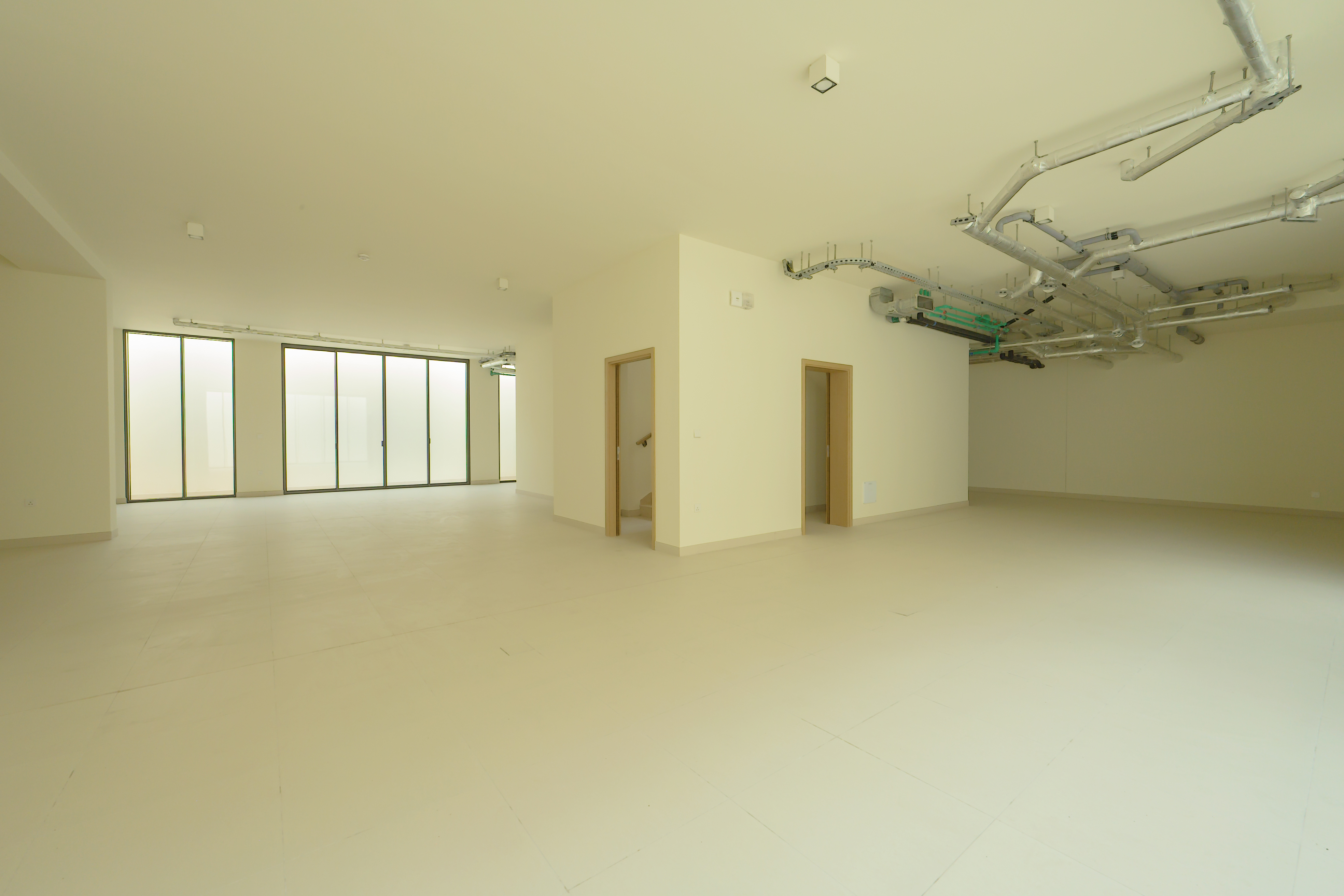 5 Bedrooms Villa in Address Hillcrest