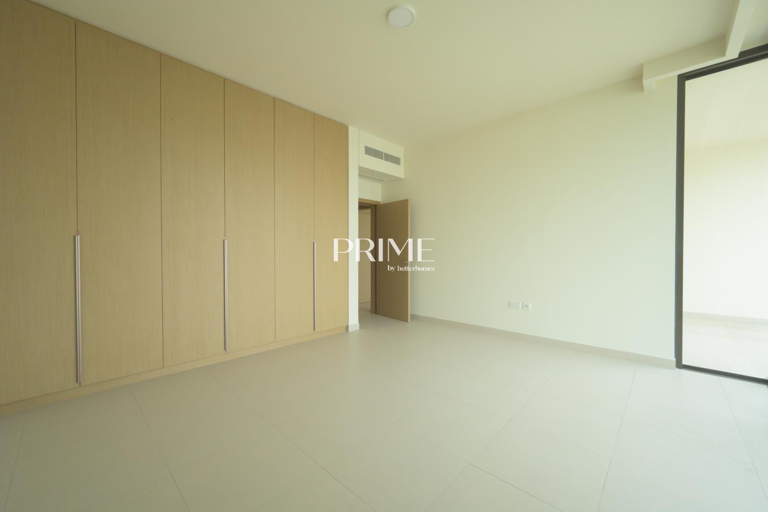 5 Bedrooms Villa in Address Hillcrest