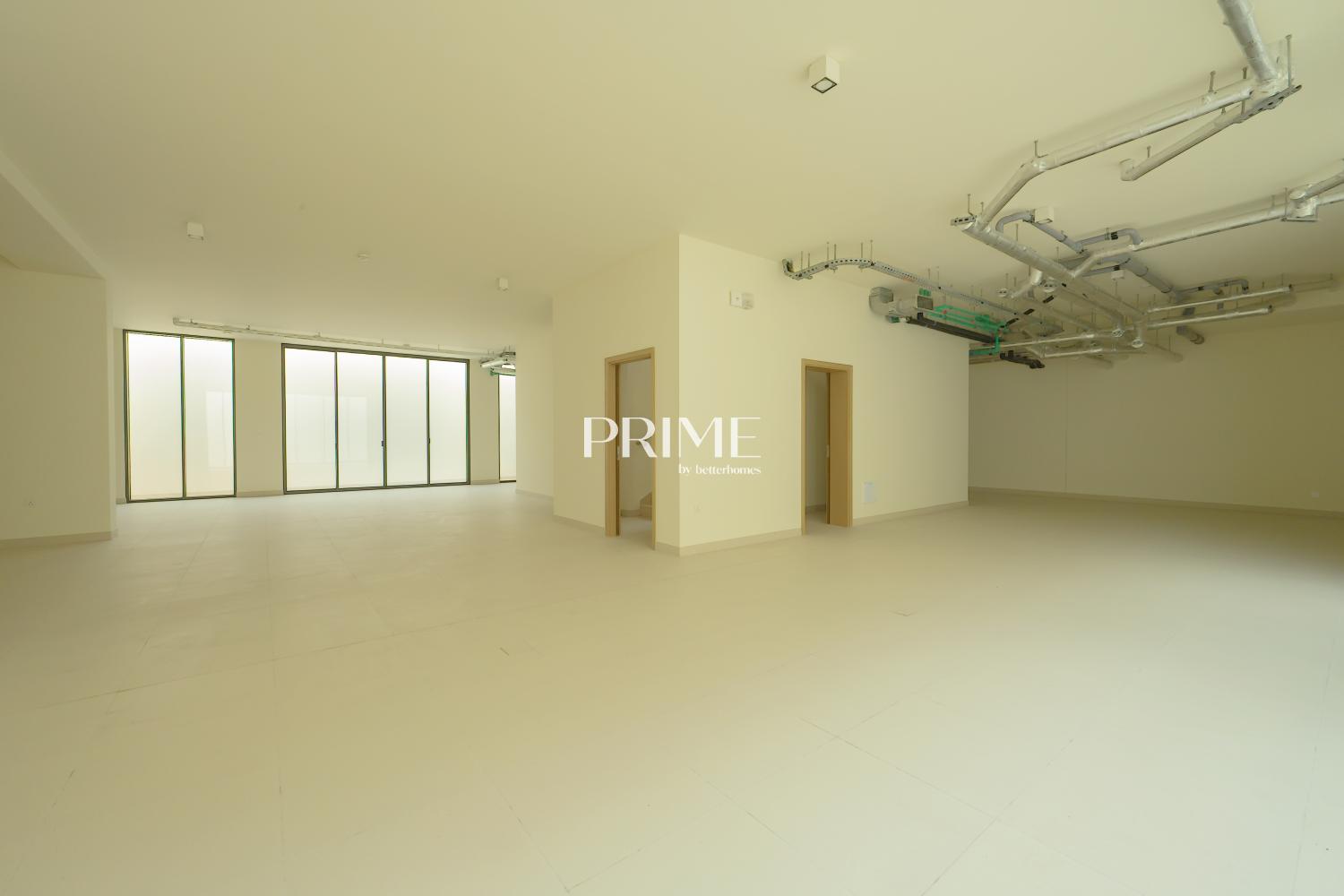 5 Bedrooms Villa in Address Hillcrest