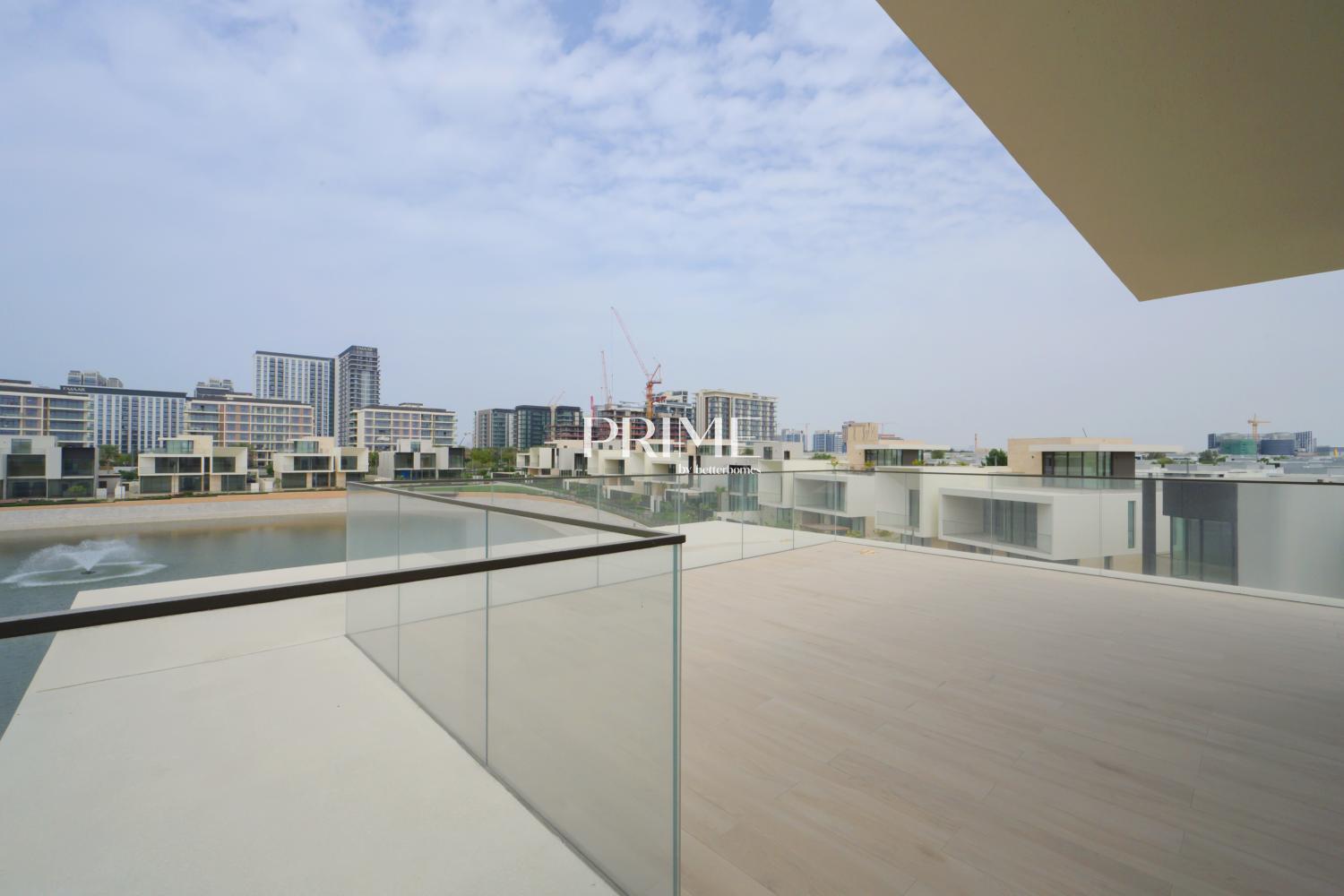 5 Bedrooms Villa in Address Hillcrest