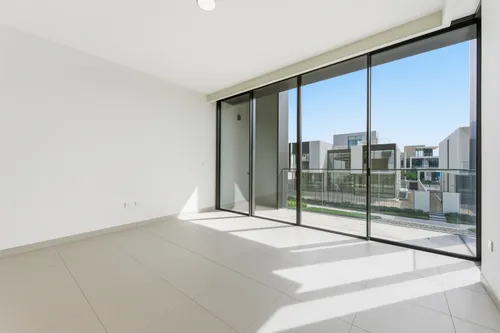 5 Bedrooms Villa in Address Hillcrest