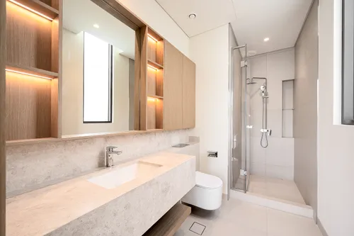 5 Bedrooms Villa in Address Hillcrest