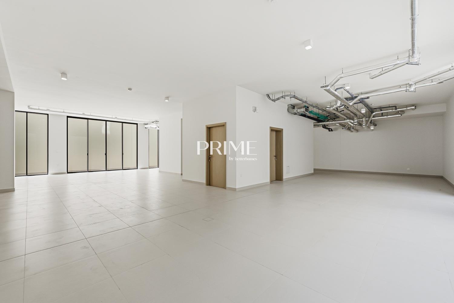 5 Bedrooms Villa in Address Hillcrest