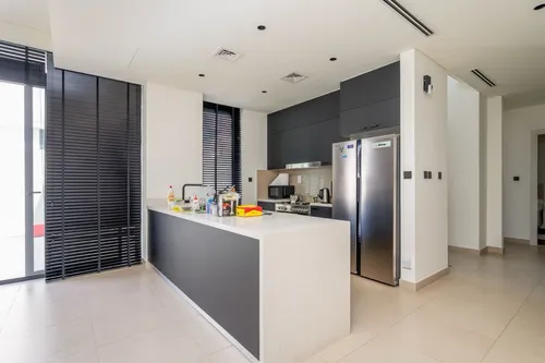 4 Bedrooms Villa in Golf Grove