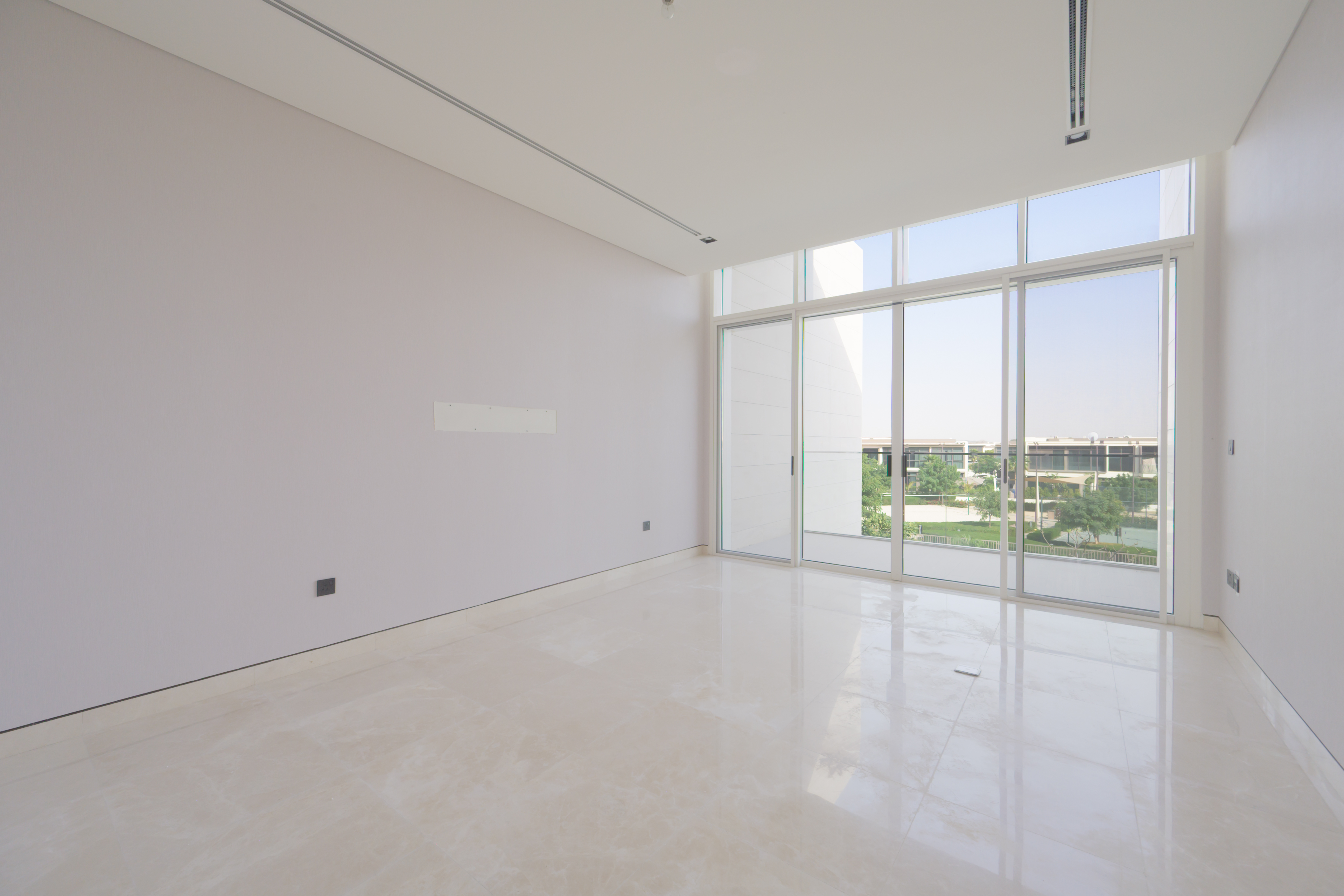 6 Bedrooms Villa in Golf Place 1