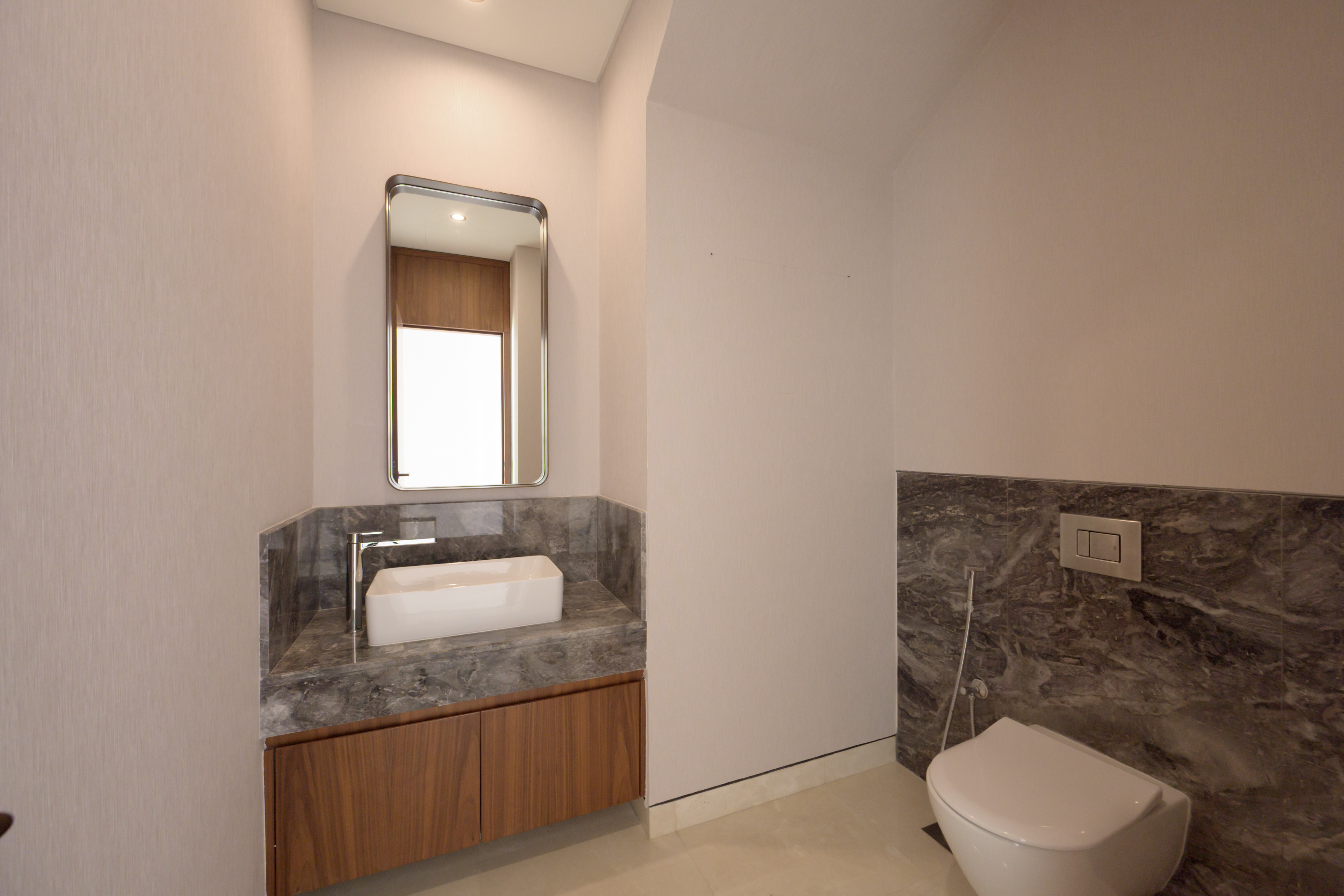 6 Bedrooms Villa in Golf Place 1