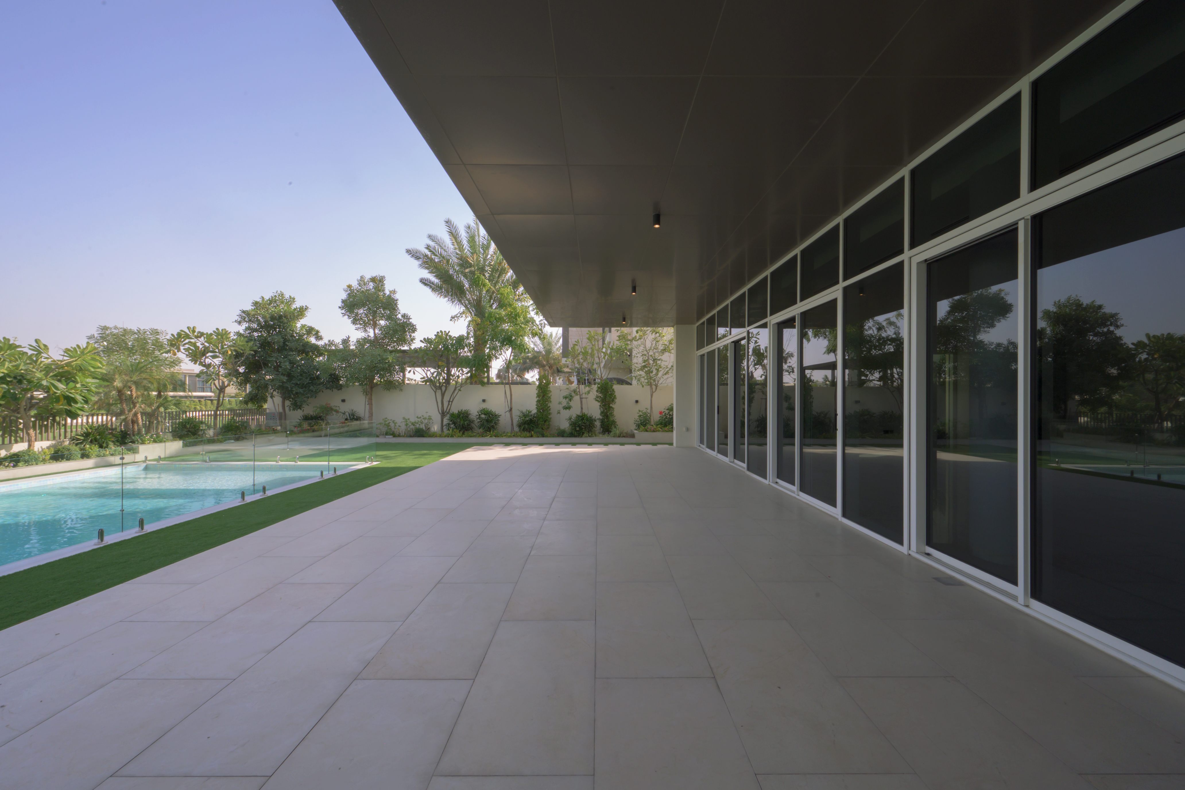 6 Bedrooms Villa in Golf Place 1