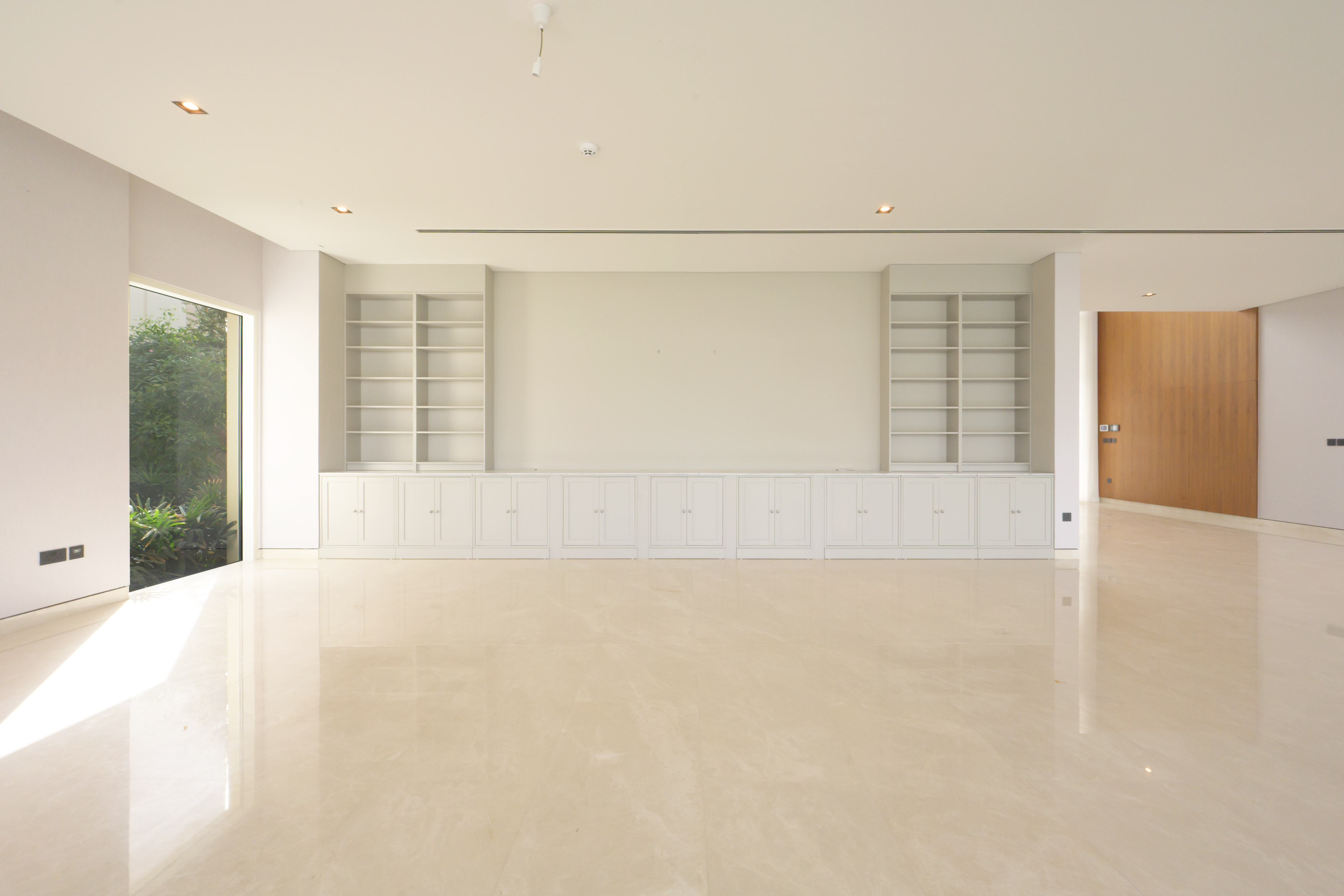 6 Bedrooms Villa in Golf Place 1