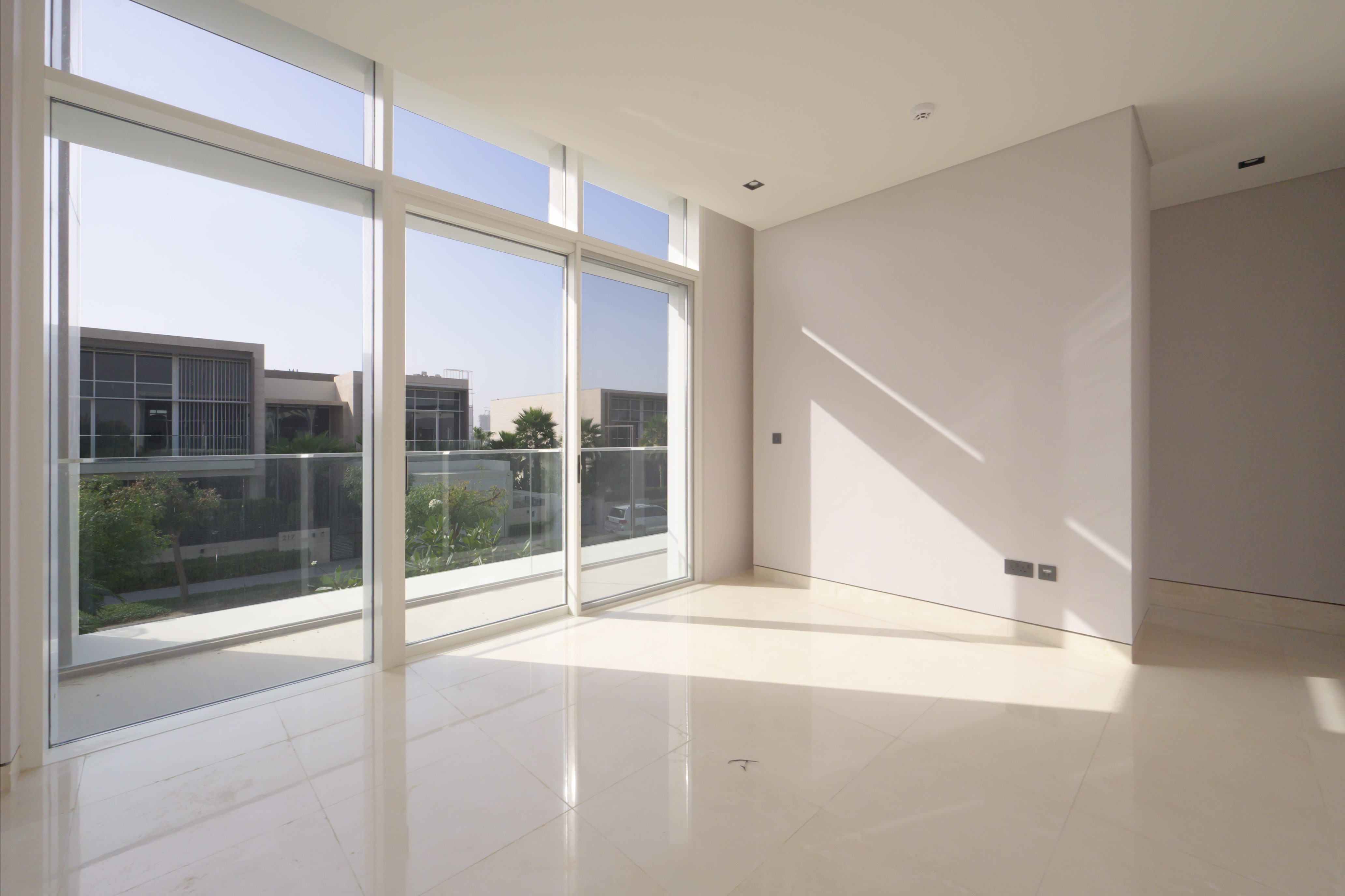 6 Bedrooms Villa in Golf Place 1