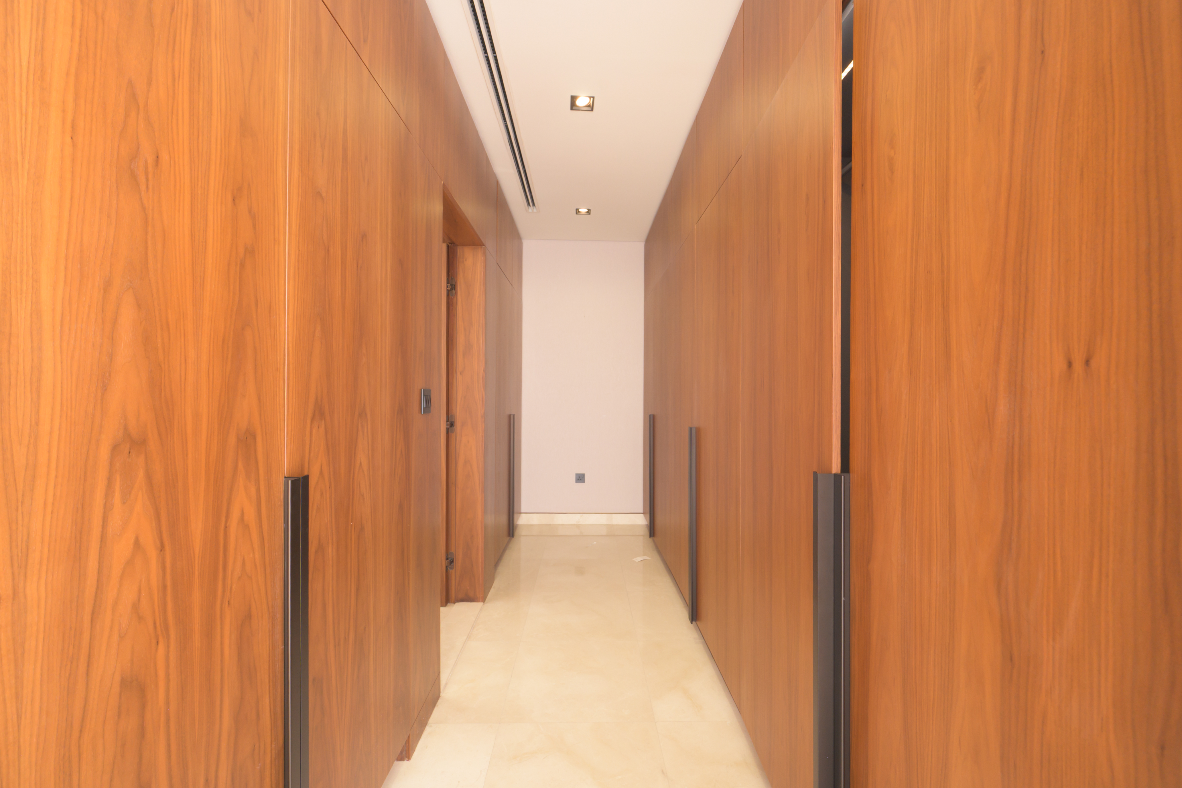 6 Bedrooms Villa in Golf Place 1