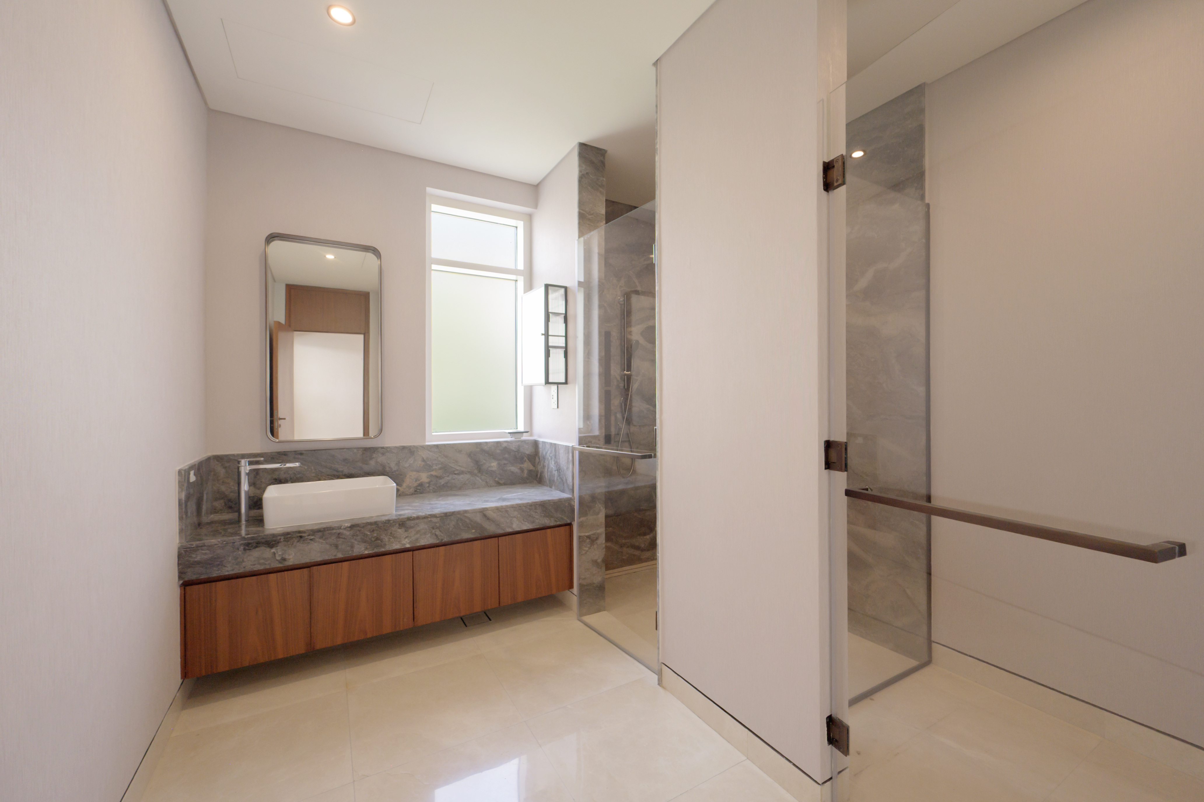 6 Bedrooms Villa in Golf Place 1