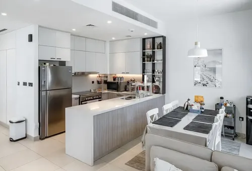 3 Bedrooms Townhouse in Golf Grove