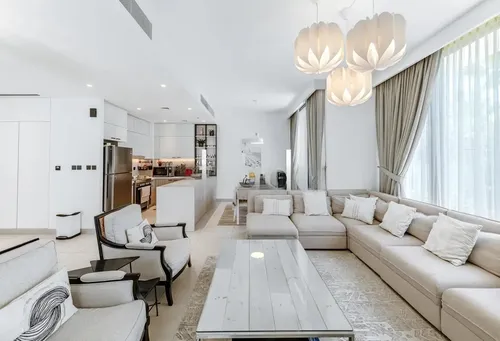 3 Bedrooms Townhouse in Golf Grove