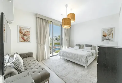 3 Bedrooms Townhouse in Golf Grove