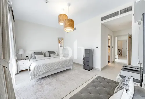 Pool Backing | Vacant Now | Immaculate