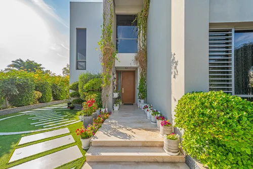 5 Bedrooms Villa in Sidra Villas II