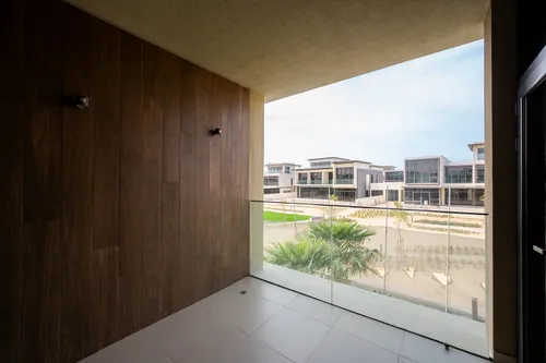 4 Bedrooms Villa in Golf Grove