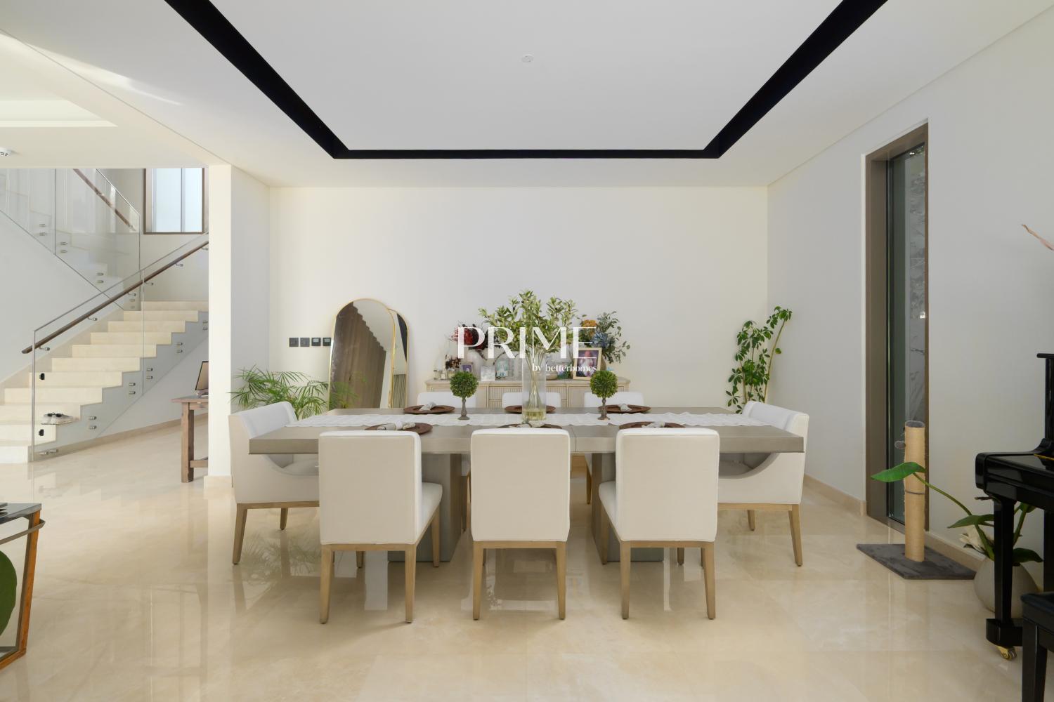 5 Bedrooms Villa in Golf Place 1