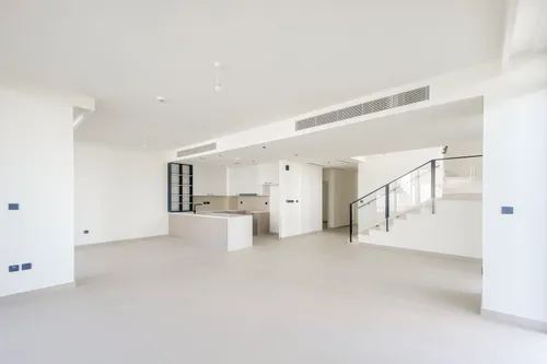 3 Bedrooms Villa in Golf Grove