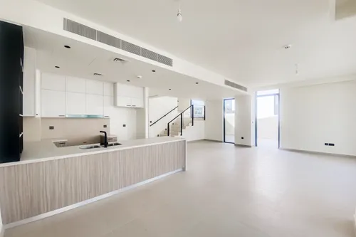 3 Bedrooms Villa in Golf Grove