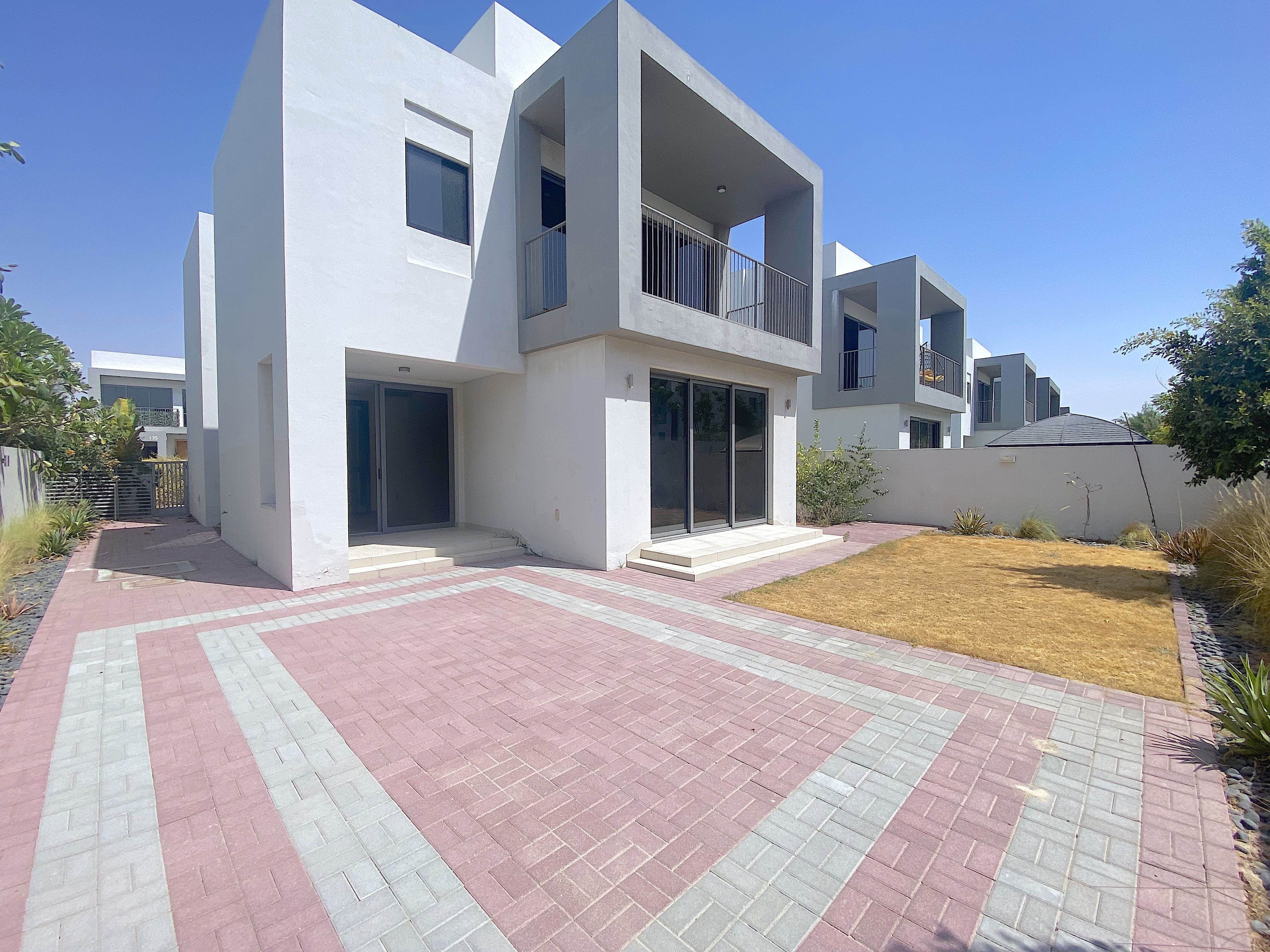 3 Bedrooms Villa in Sidra Villas II